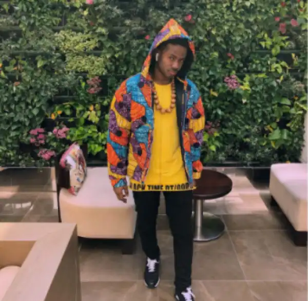 Korede Bello Graduates With Distinction From Nigerian Institute Of Journalism (Photo)